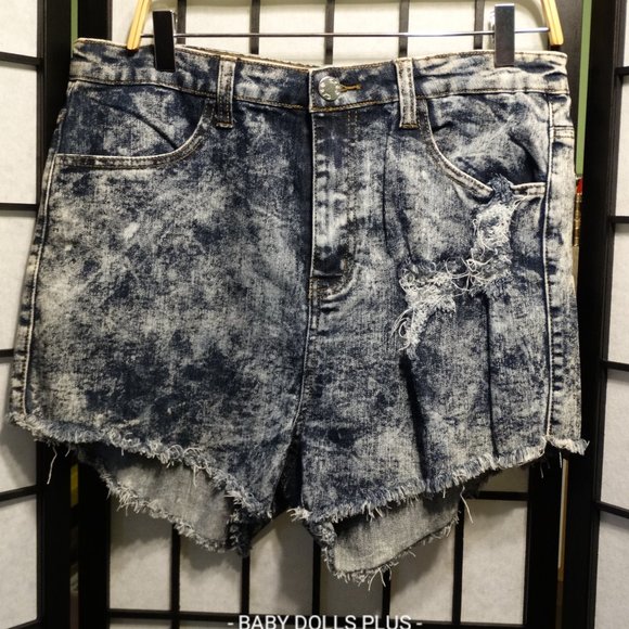 18 Denim Jean Blue Shorts - Picture 3 of 4